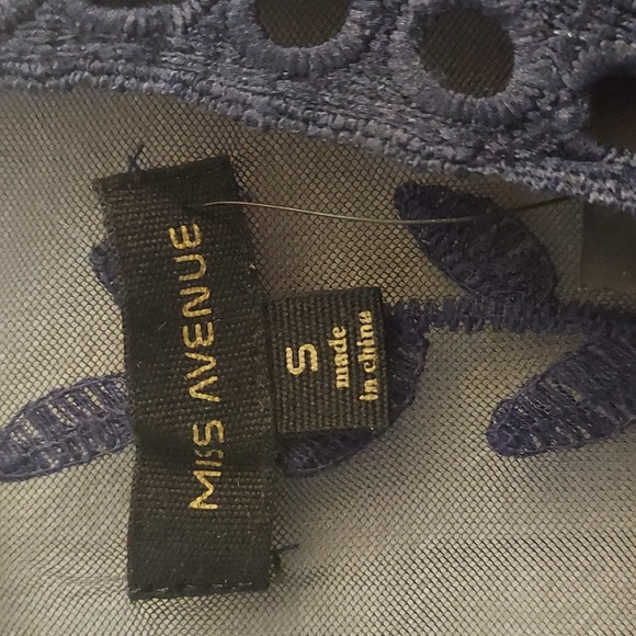 MISS AVENUE Navy Lace Short Sleeve Romper - Picture 3 of 14